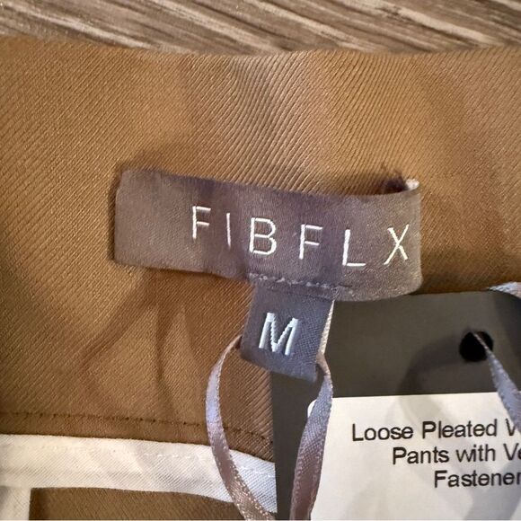 Fibflx Loose Pleated Wide-Leg Pants with Hook And Loop Fastener - Picture 5 of 8